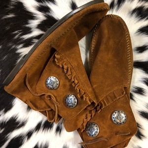 Minnetonka Button Mocs